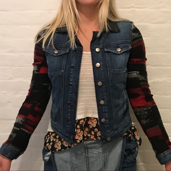 Guess Jackets & Blazers - Guess Brittany Denim Jacket